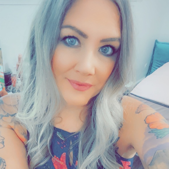 Meet your Posher, Marie - Picture 3 of 3